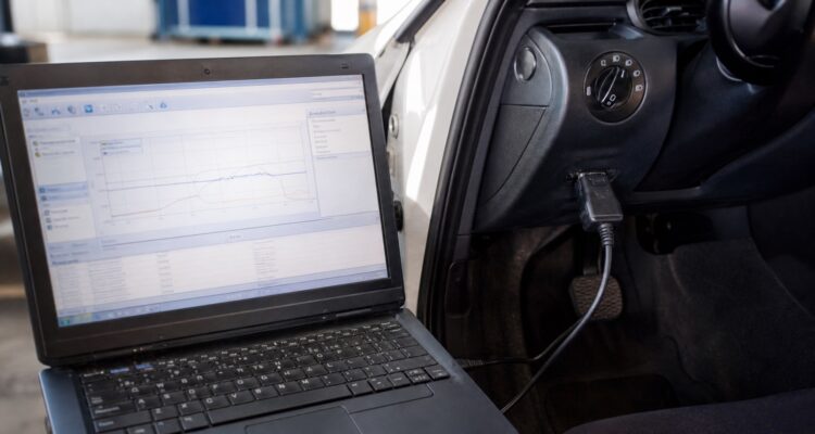 logiciel obd2 gratuit windows 10